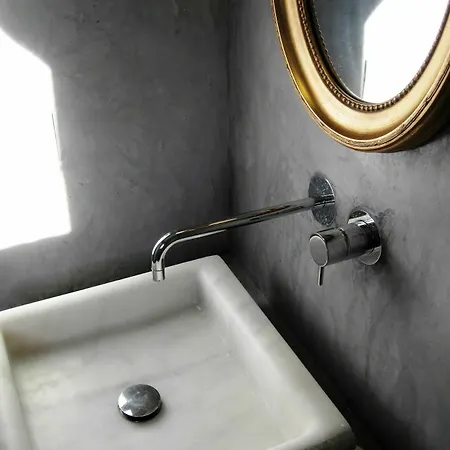 Aeraki Apartment