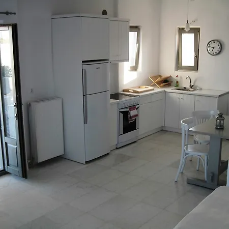 Aeraki Apartment
